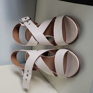 Sandles Franco Sarto size 9